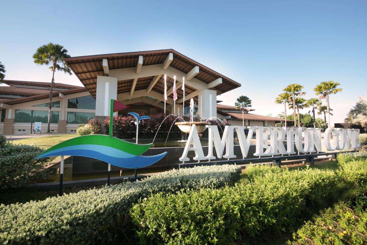 Amverton Cove Golf & Island 4*