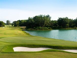 Amverton Cove Golf & Island Banting (Selangor)